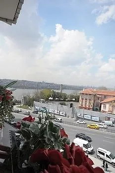 Pera Life Hotel