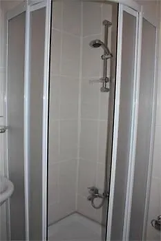 شباب بيا اسطنبول