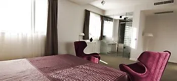 تايم هوتل ميسيدياكواي 2*