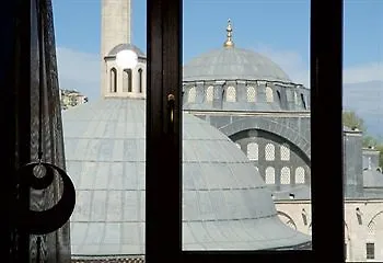 Hotel Aly Port 3*
