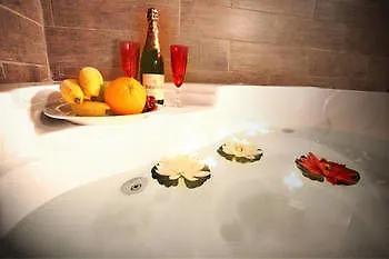 Aparthotel Balance Taksim 3*