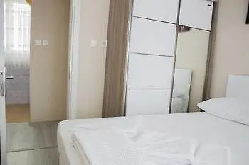 Bed & Breakfast Anova Pera *