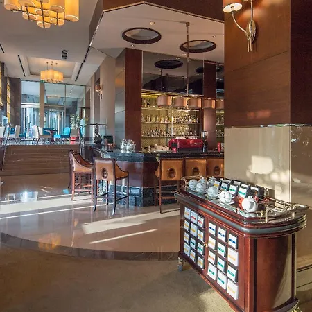 Titanic Business Kartal 5*