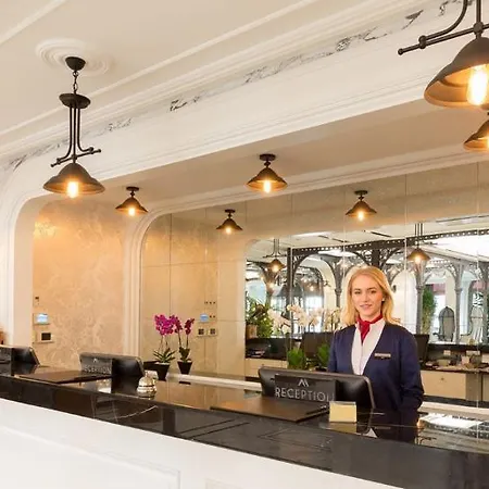 Metropolitan Taksim 4* Istanboel