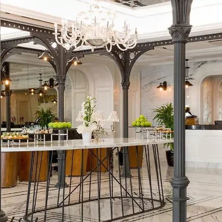 Отель Metropolitan Taksim 4*