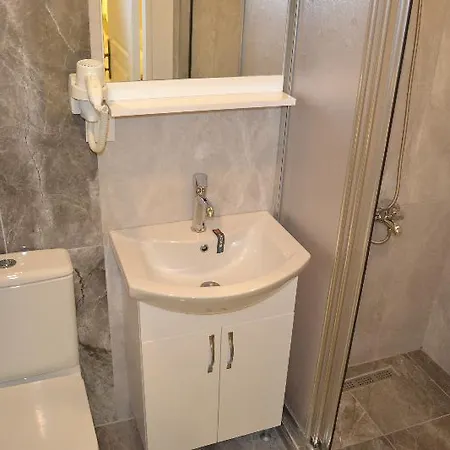 In 3* Istanbul