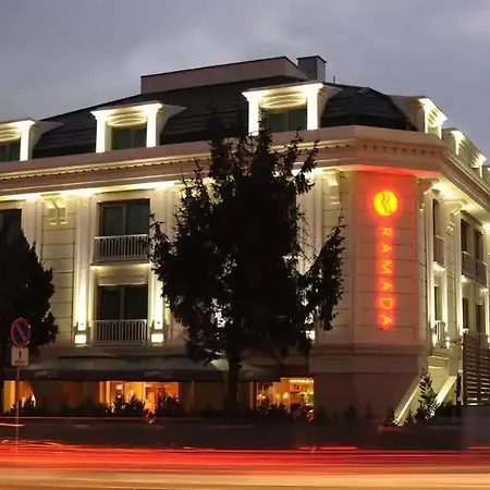 Ramada By Wyndham Asia 4* İstanbul