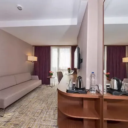 Land Park 4* Istanbul