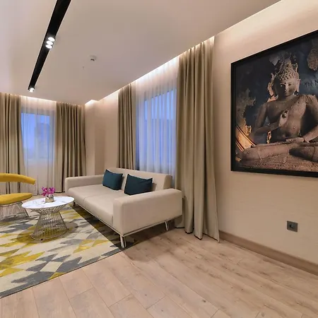 Nish Palace Exlusive Hotel 4*