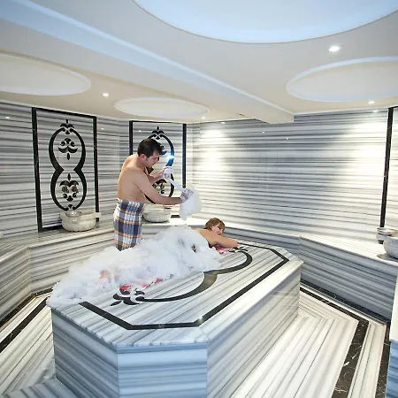 Tilia Hotel