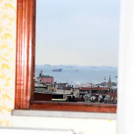 Hotel Theodian