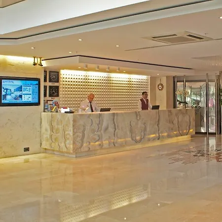 Kent Hotel 4*