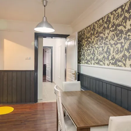 35 Tam Aparthotel Istanbul