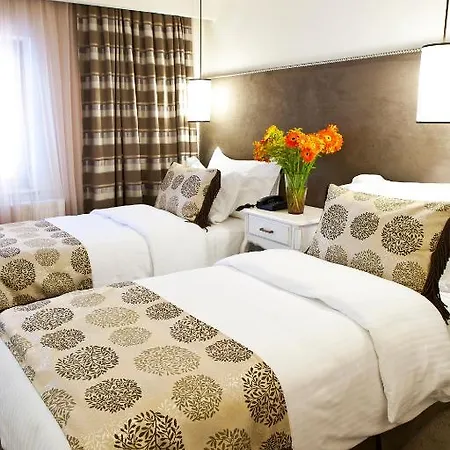Hotel Taximtown 4*