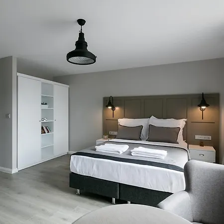 Aparthotel La Casa Pera 42