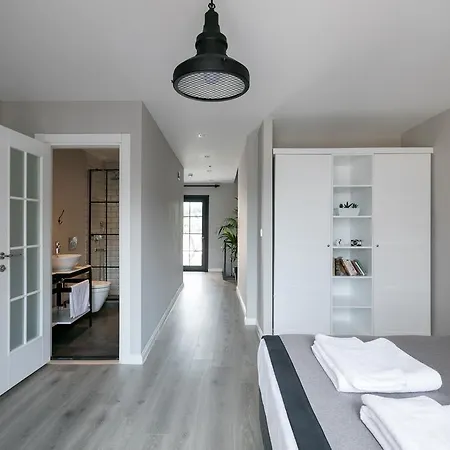Aparthotel La Casa Pera 42 *