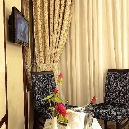 Hotel The Port