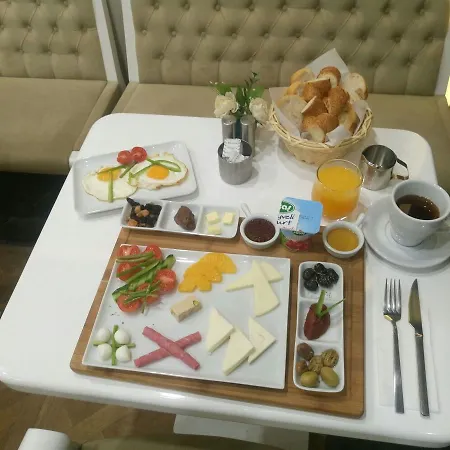 Astan Taksim