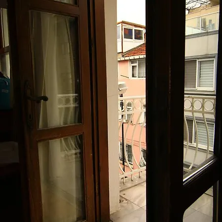 Antique Szálloda 4*