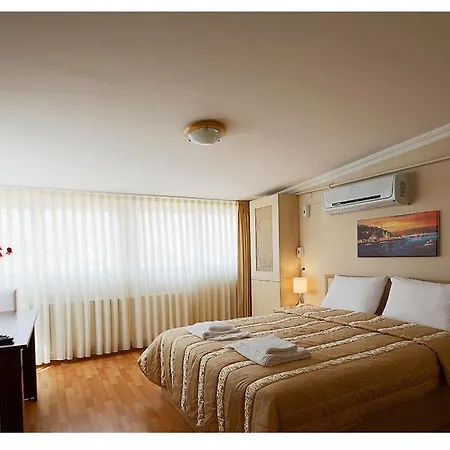 Ates Clco House 3* Istanbul
