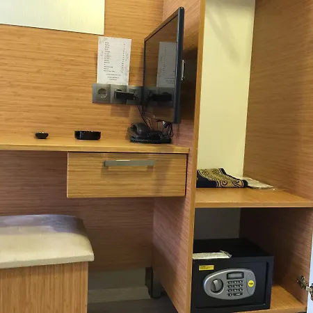 Hotel Okur 2*