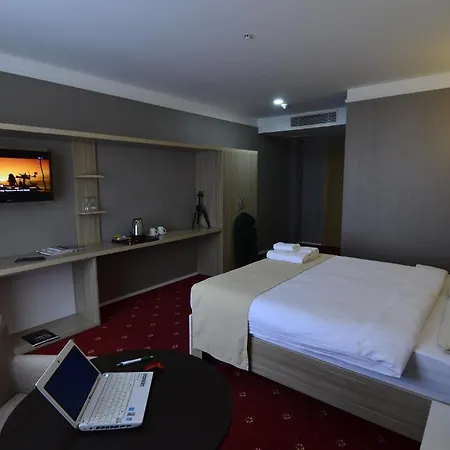 Lifeport 4*