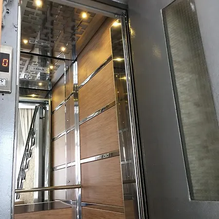 Okur Hotel 2*