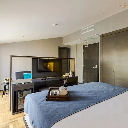 Lampa Design Hotel-special Category Hotel 4*
