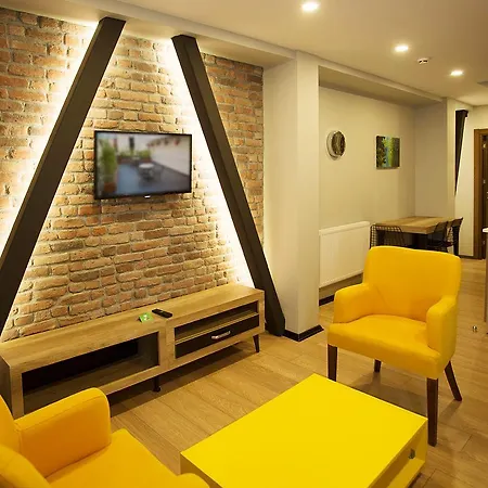 Long Apartment