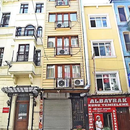 Family Aparthotel