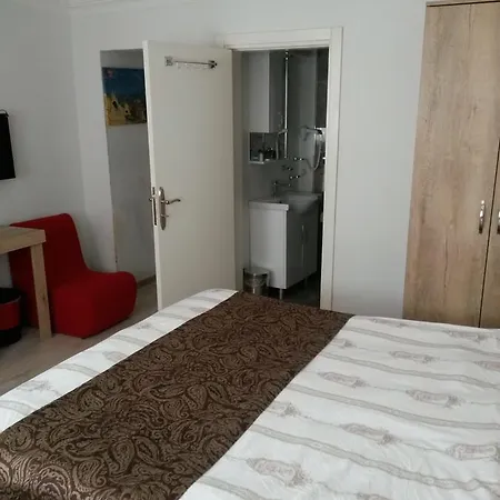 Kosher Yosef Ortakoy * Istanbul