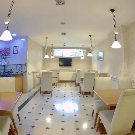 Novano Hotel 3*