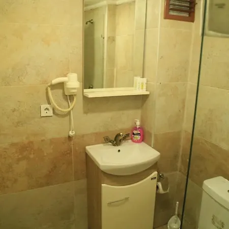 Grand Apartment *