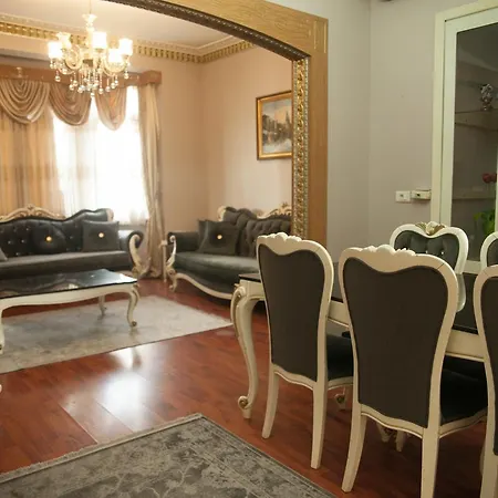 Salimbey Aparthotel 3*