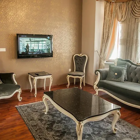 Salimbey Aparthotel 3*