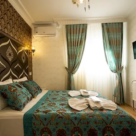 Bed & Breakfast Paris Garden