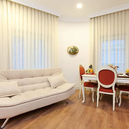 Apart Otel Lir Long İstanbul