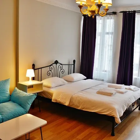 Apartment Chimera Pera Galata