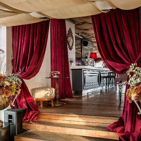 Cvk Taksim Hotel 4*