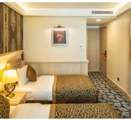 Hotel The Conforium 2*