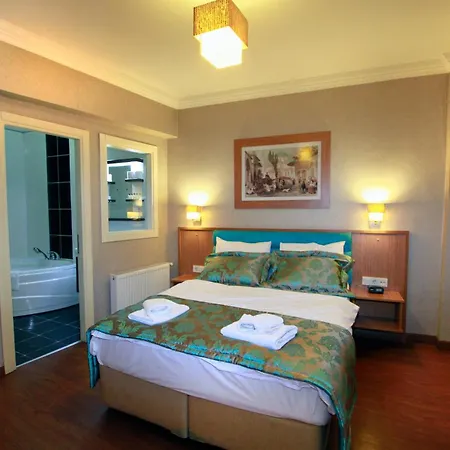 Hotel Agora Boutique & Bistro 3*