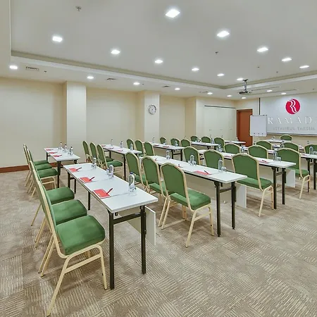 Hotel Ramada By Wyndham Taksim Istanbul