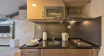 Hotel Taxim Center *
