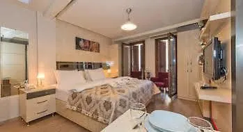 Hotel Taxim Center