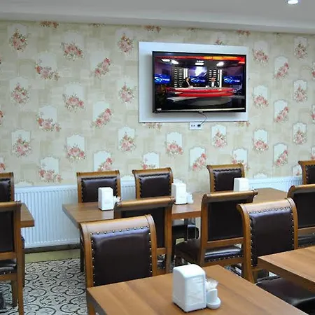 Hotel Starpark 3*