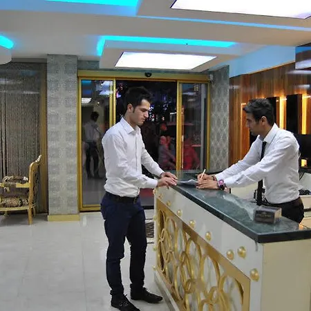 Hotel Starpark 3*