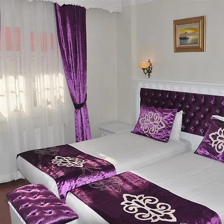 Istanbul Holiday Hotel