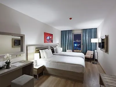 فندق روكس 4*