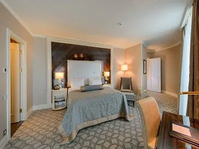 Hotel Elite World Florya 5*