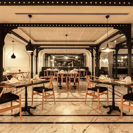 Hotel Metropolitan Taksim 4*